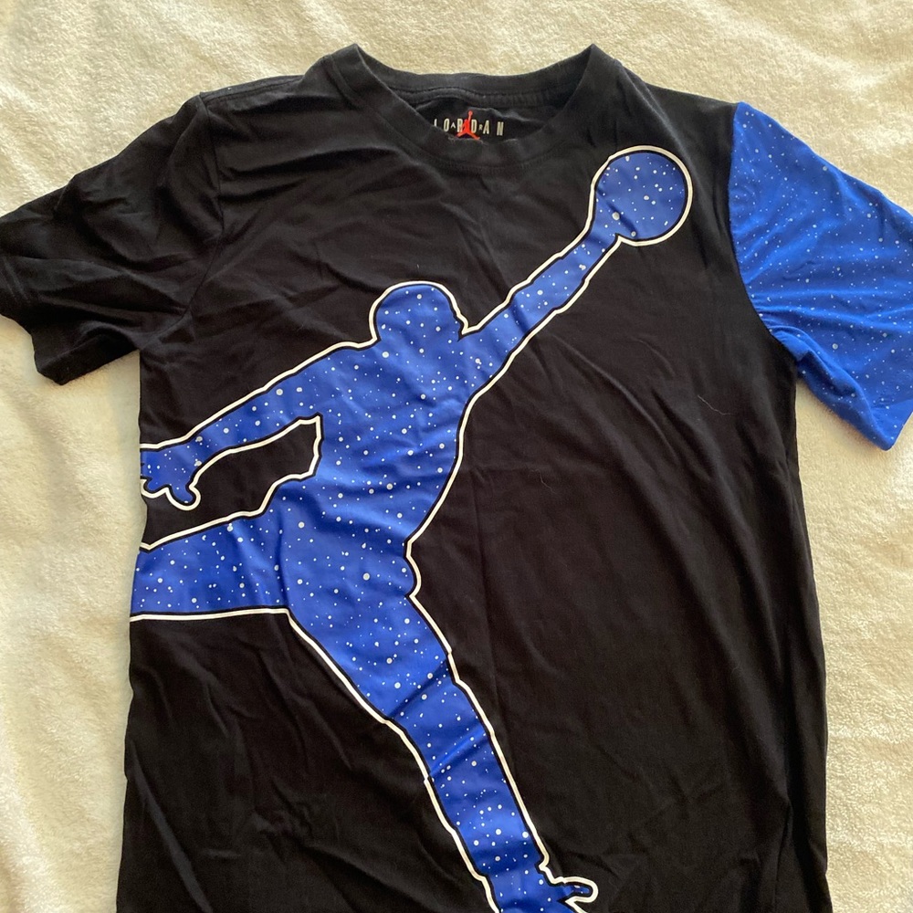 Boys Air Jordan t-shirt